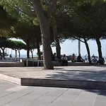 Magnifique T5 Avec Grande Terrasse, A 400m De La 圣纳泽尔